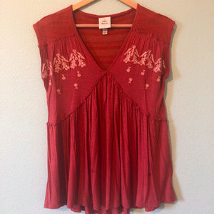 Knox Rose Pleated Short Sleeve Top